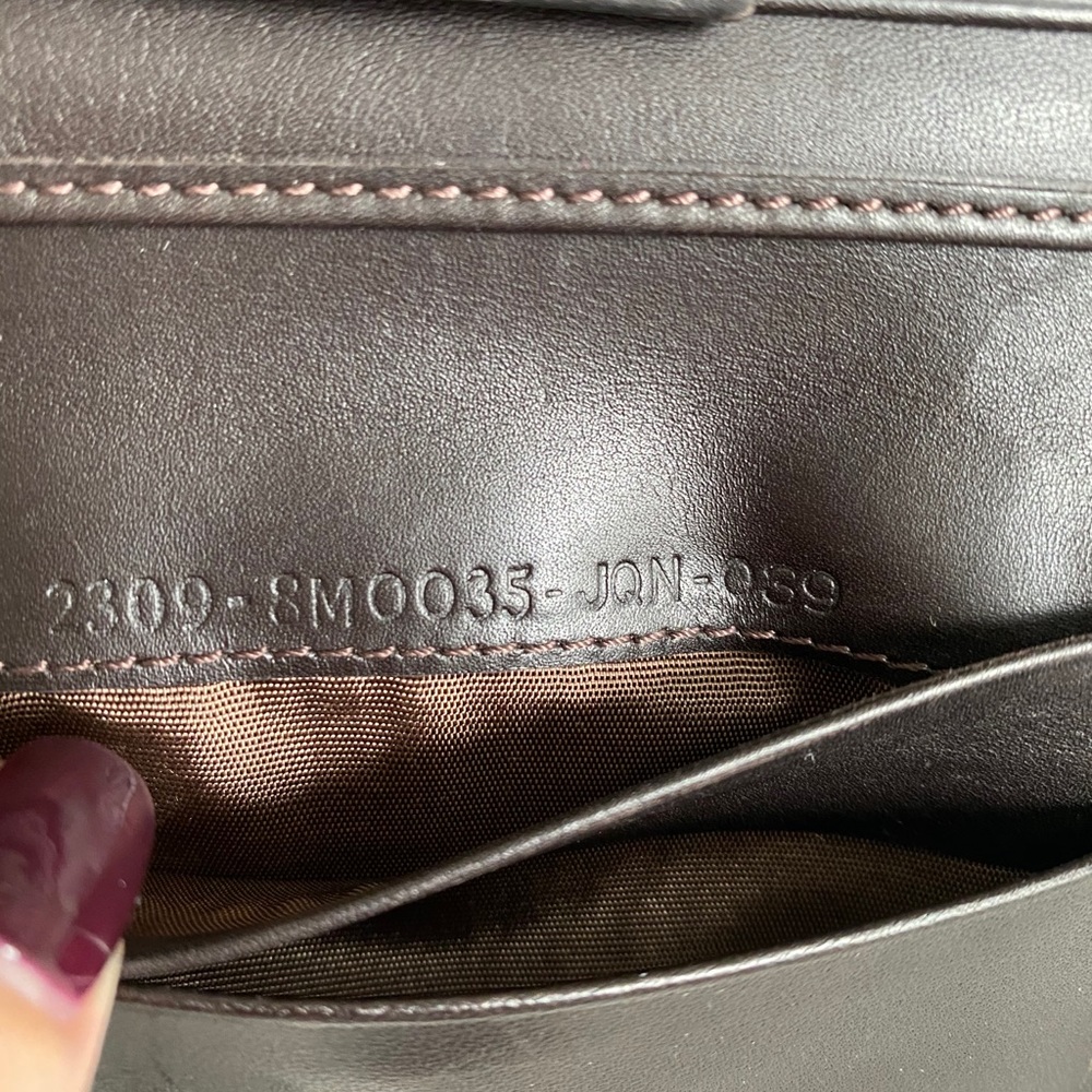 Fendi Zucca authentic ladies wallet (Authentic) - Picture 5 of 6